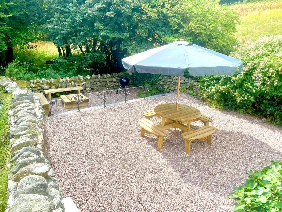 Beautiful Ancient Stone Cottage, Local Walks & Pub! Conwy Exterior foto