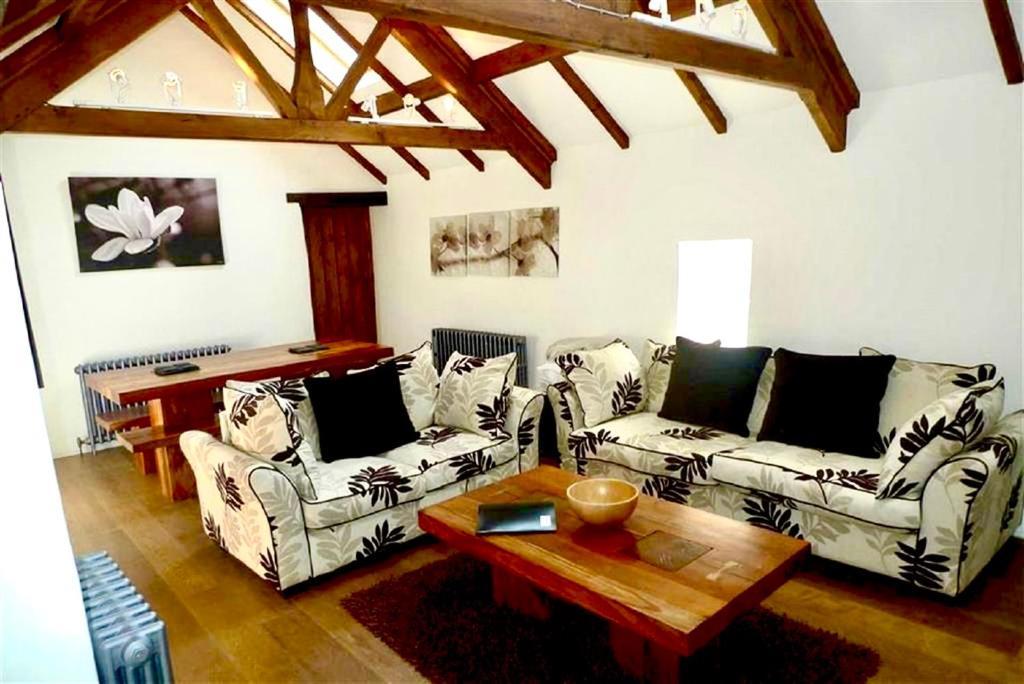Beautiful Ancient Stone Cottage, Local Walks & Pub! Conwy Exterior foto